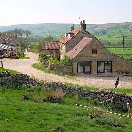 Hotel Bank House Farm *